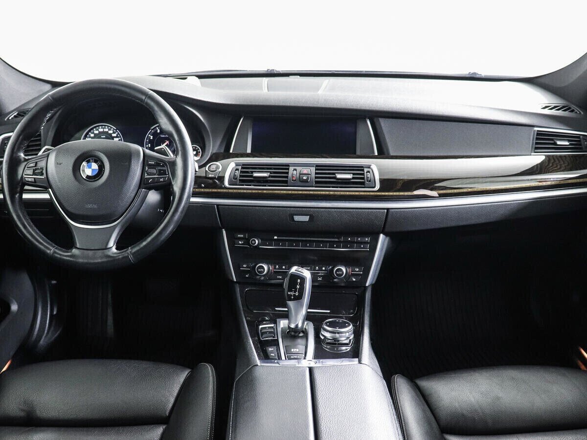 BMW 5 серии, 3.0 л, АТ, 2015 фото 12