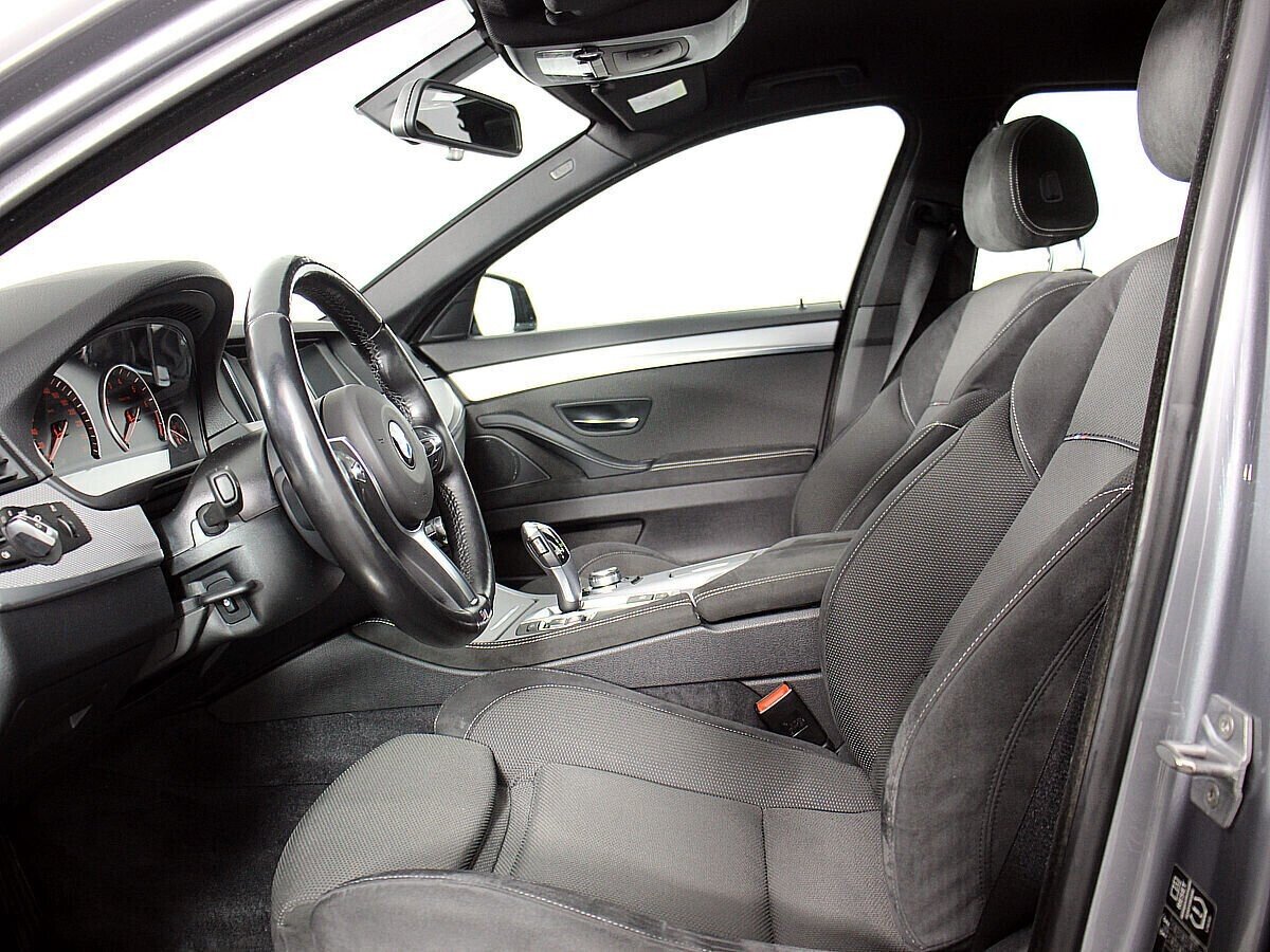 BMW 5 серии, 2.0 л, АТ, 2014 фото 10