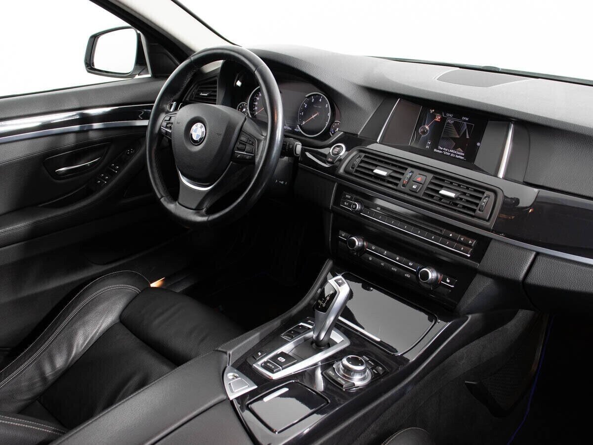 BMW 5 серии, 2.0 л, АТ, 2015 фото 13