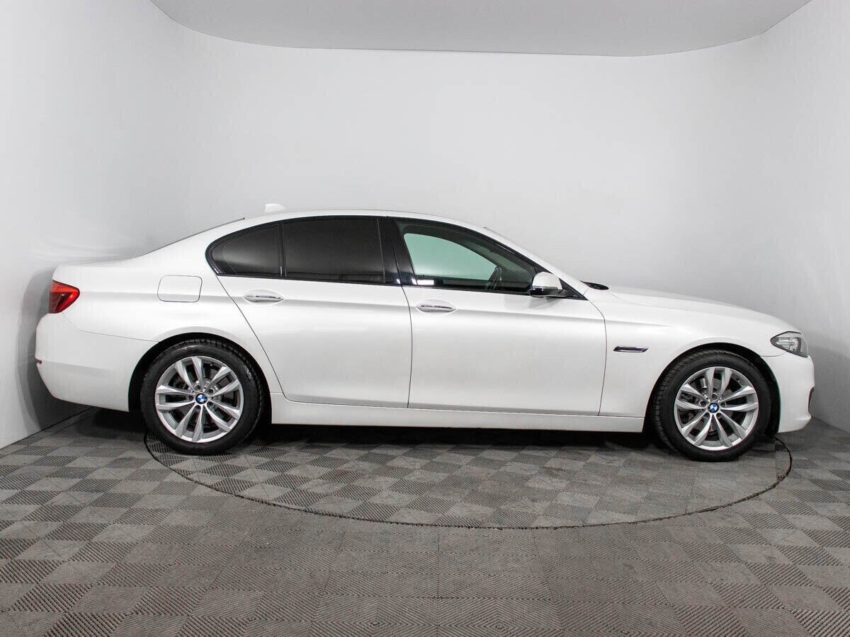 BMW 5 серии, 2.0 л, АТ, 2015 фото 9