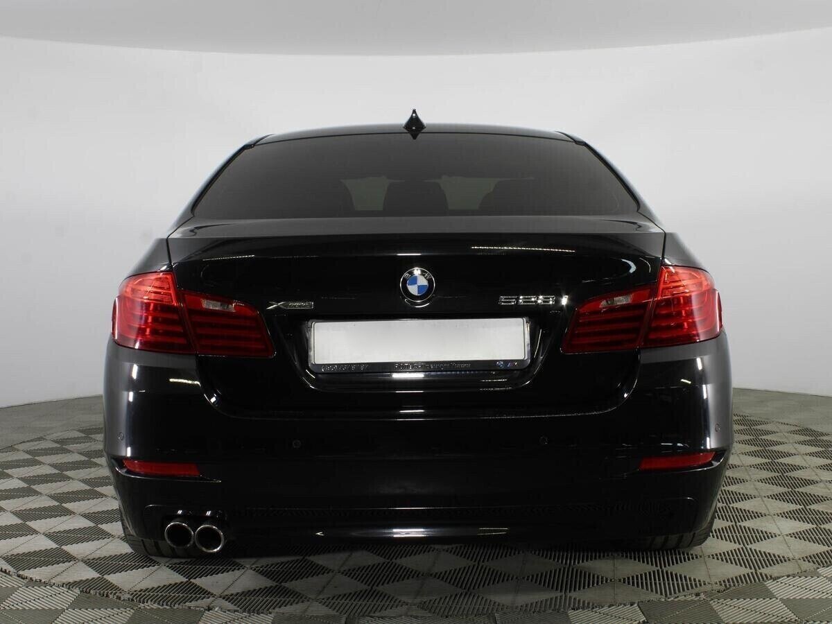 BMW 5 серии, 2.0 л, АТ, 2016 фото 6
