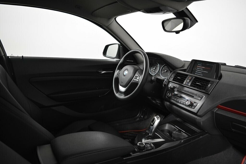 BMW 2 серии, 2.0 л, АТ, 2014 фото 1