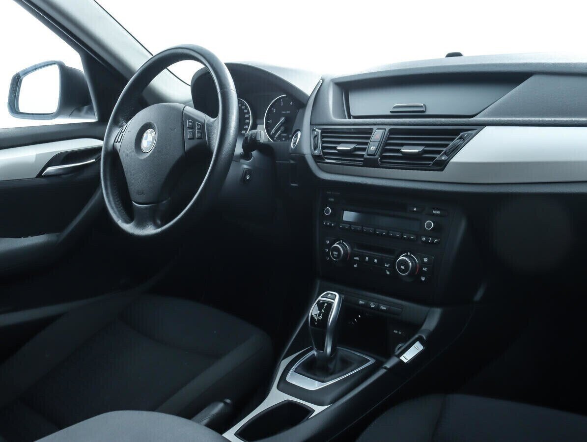 BMW X1, 2.0 л, АТ, 2014 фото 12