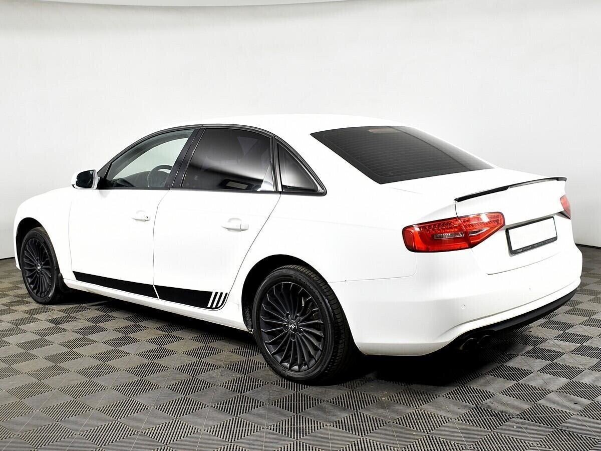Audi A4, 2.0 л, Робот, 2012 фото 6