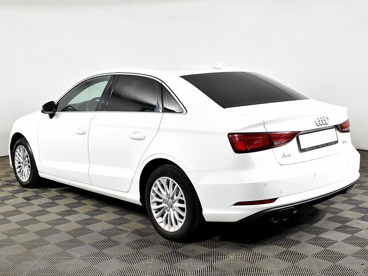 Audi A3, 1.5 л, Робот, 2017 фото 5