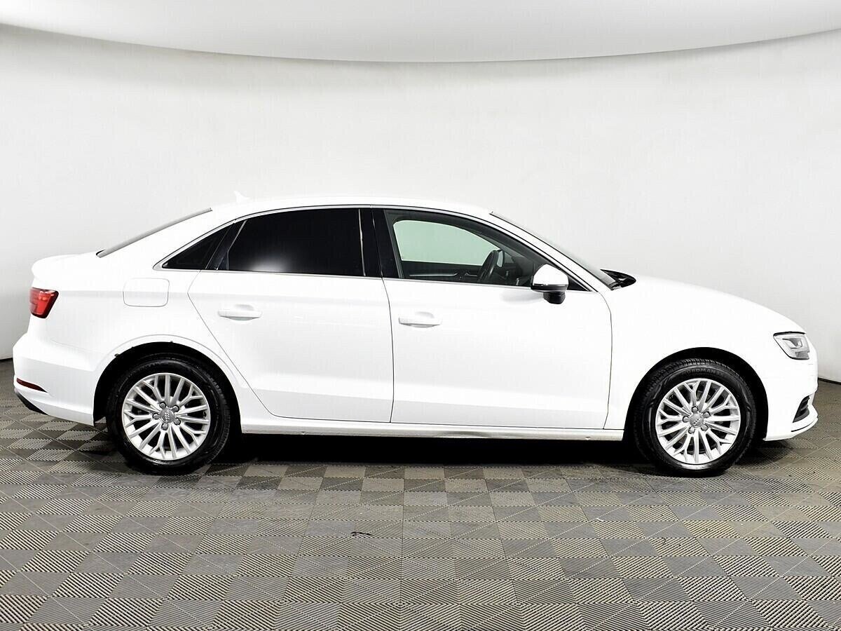 Audi A3, 1.5 л, Робот, 2017 фото 9
