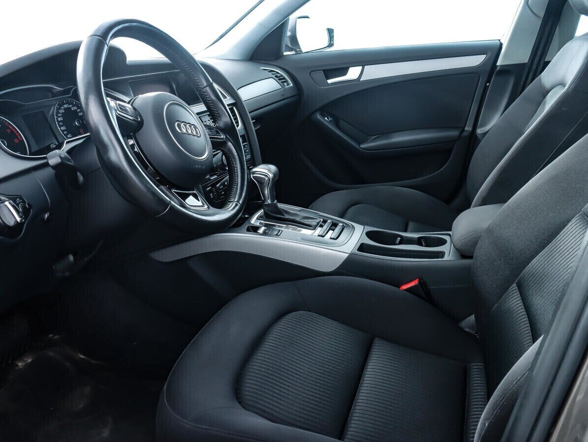 Audi A4, 1.8 л, Вариатор, 2011 фото 10