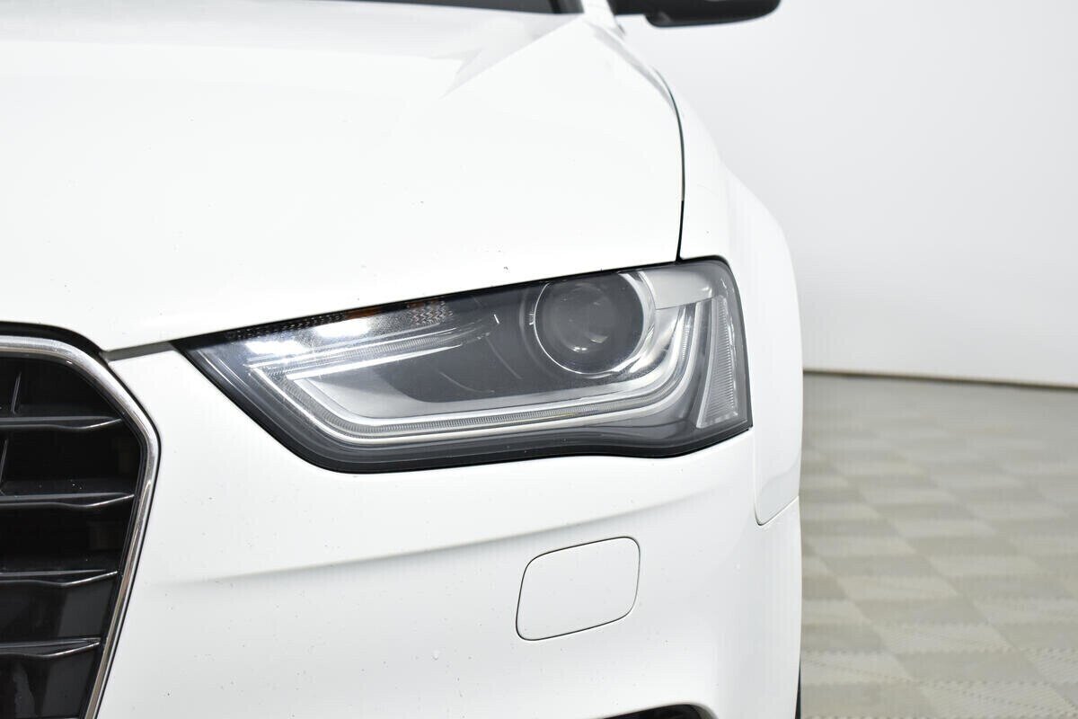 Audi A4, 1.8 л, Вариатор, 2013 фото 11