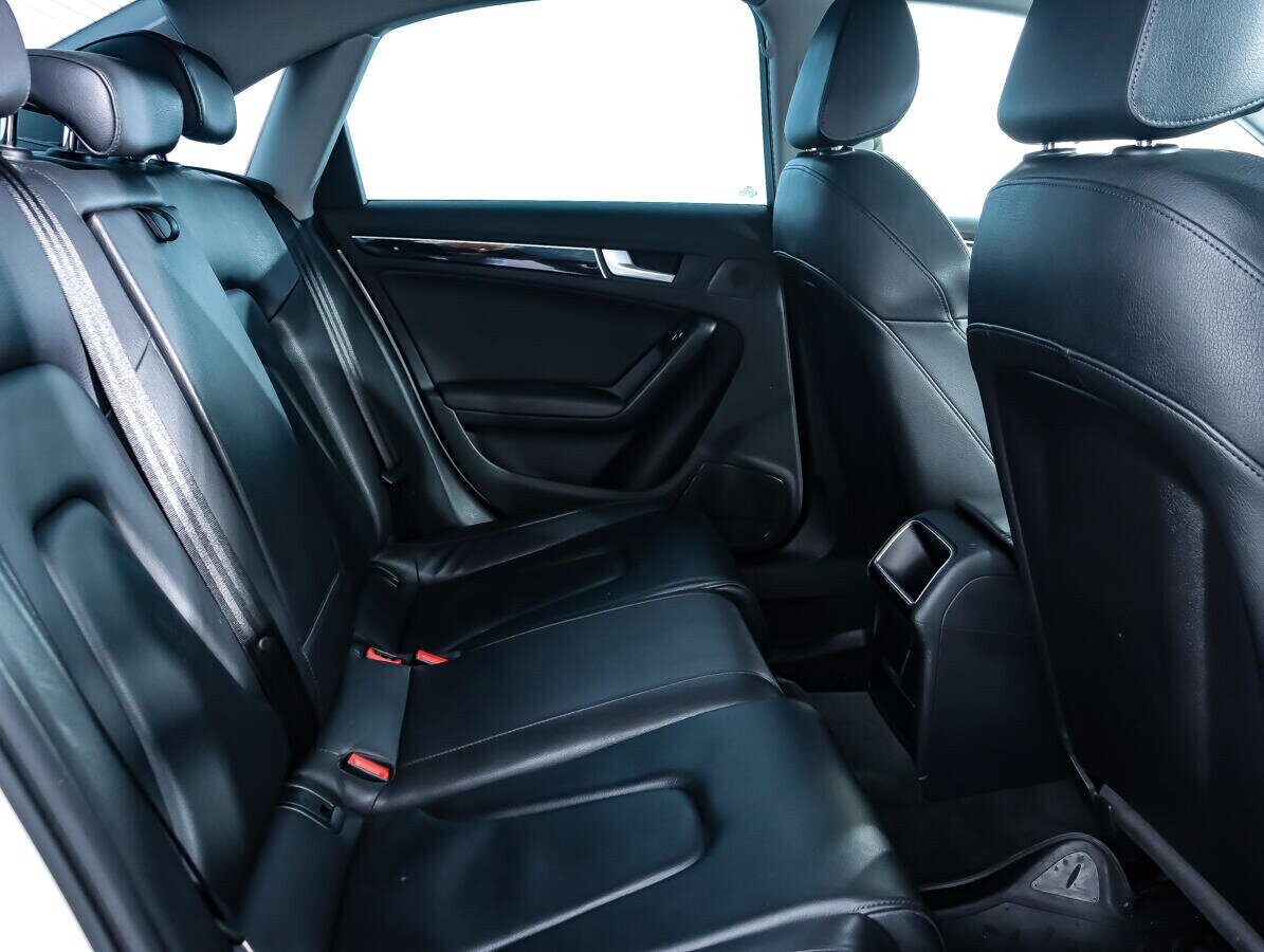 Audi A4, 1.8 л, Вариатор, 2014 фото 1