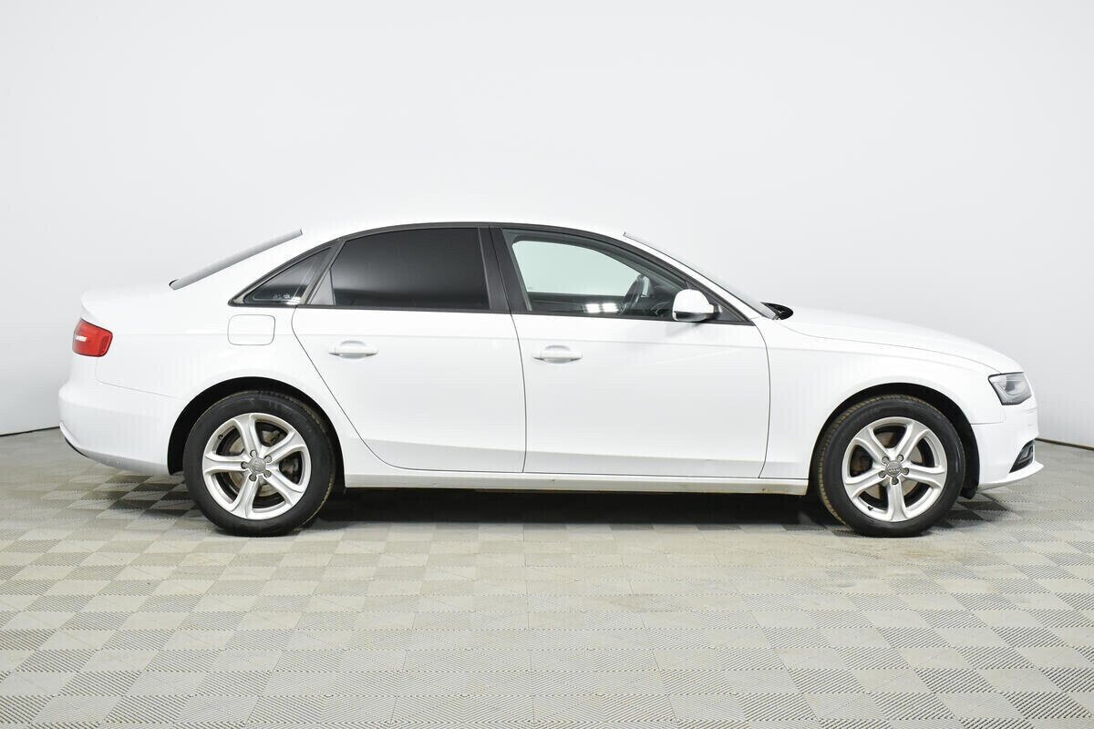Audi A4, 1.8 л, Вариатор, 2014 фото 10