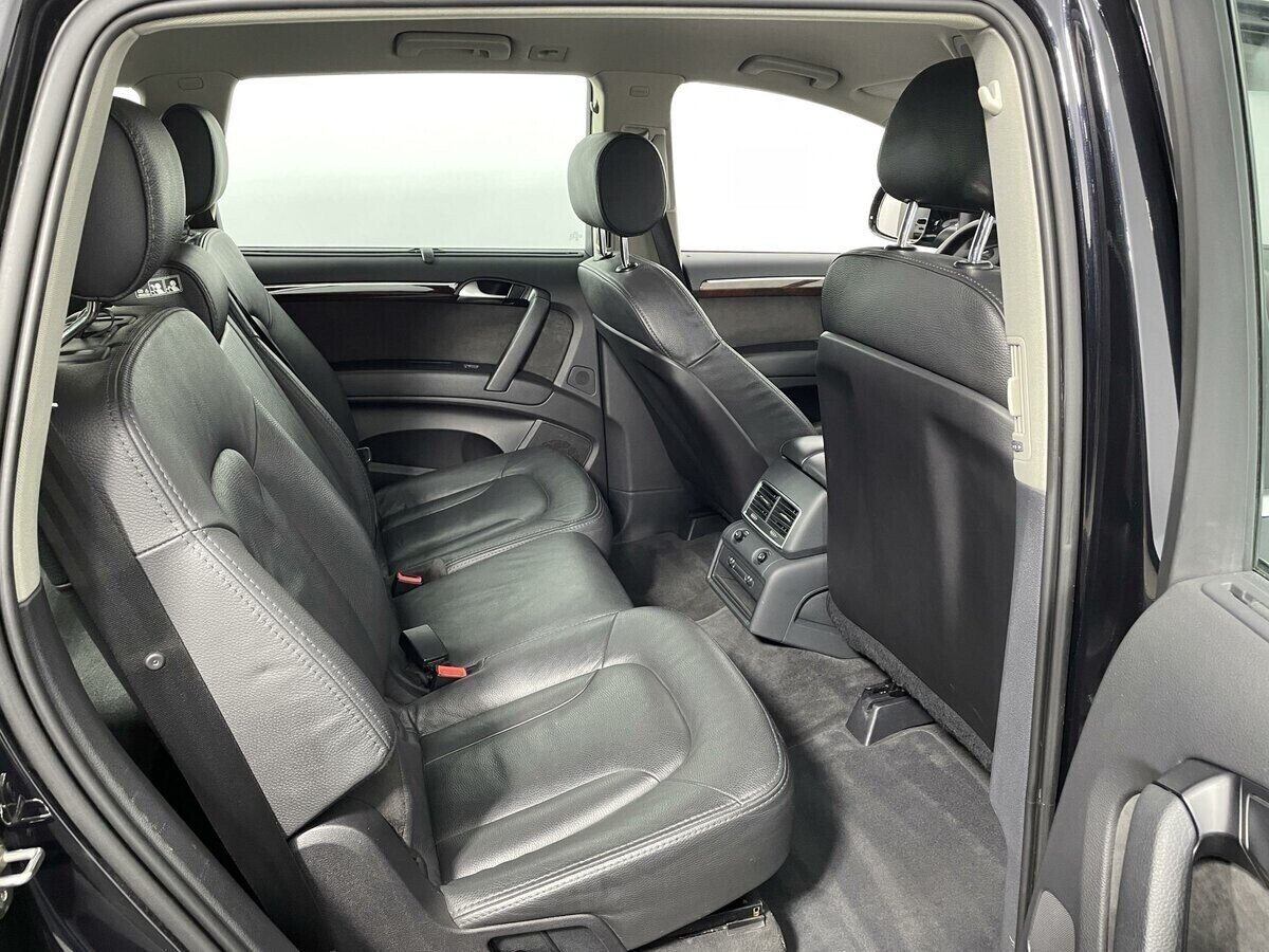 Audi Q7, 3.0 л, АТ, 2011 фото 1