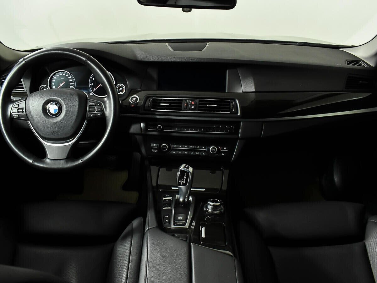 BMW 5 серии, 2.0 л, АТ, 2013 фото 12