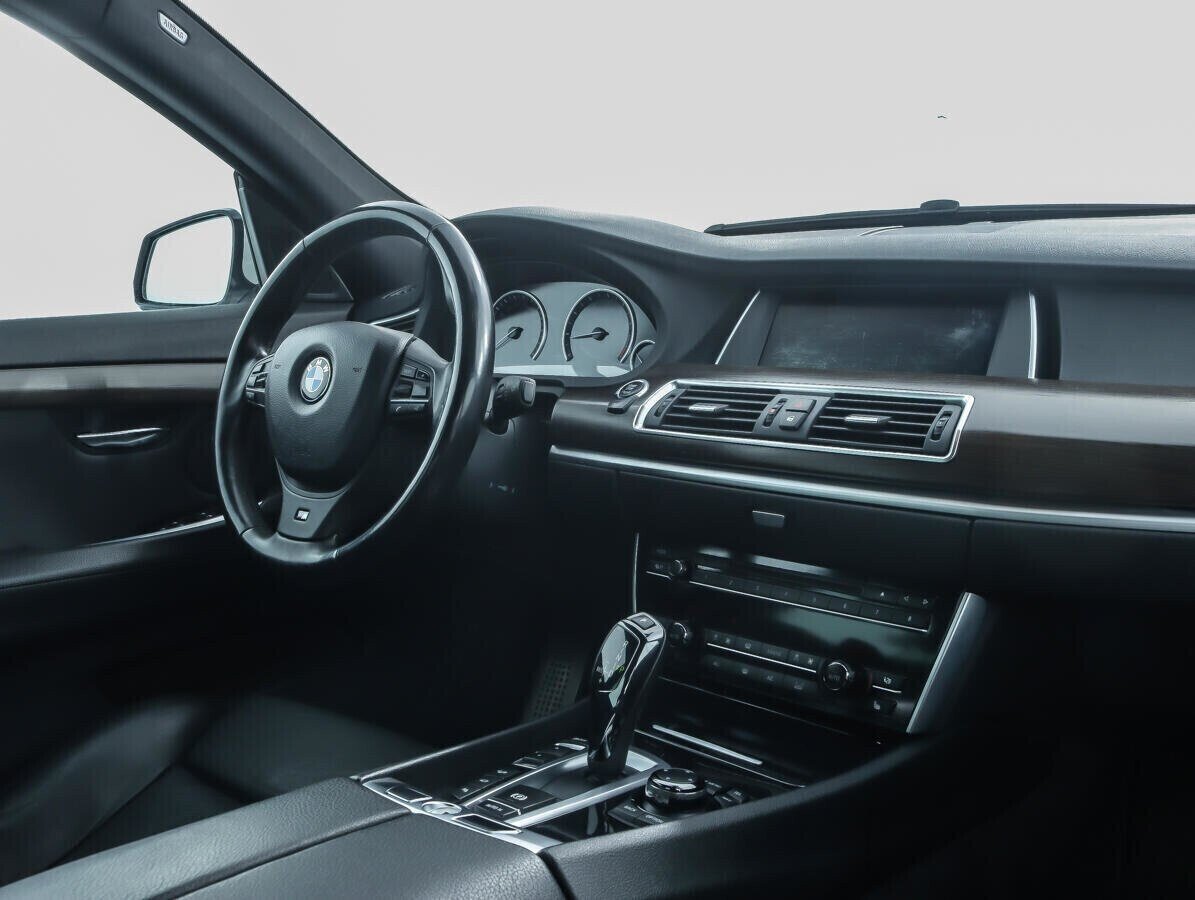 BMW 5 серии, 3.0 л, АТ, 2012 фото 13