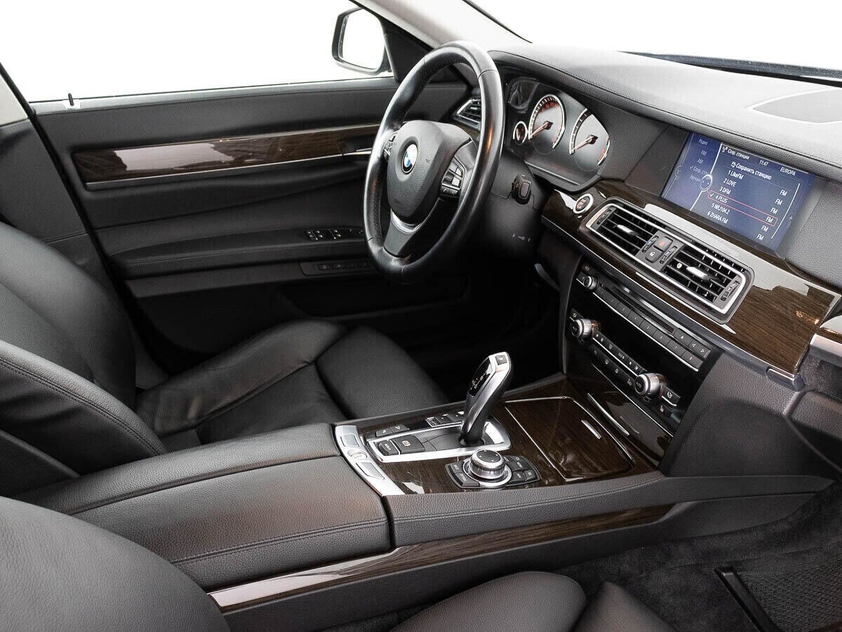 BMW 7 серии, 4.4 л, АТ, 2011 фото 15
