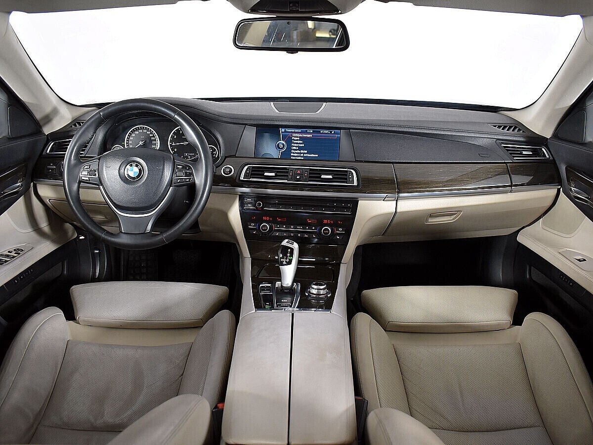 BMW 7 серии, 3.0 л, АТ, 2011 фото 13