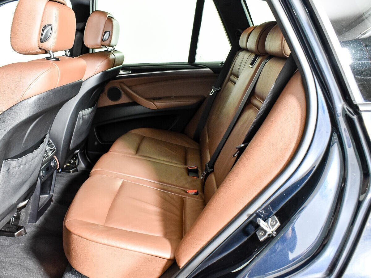 BMW X5, 3.0 л, АТ, 2011 фото 1