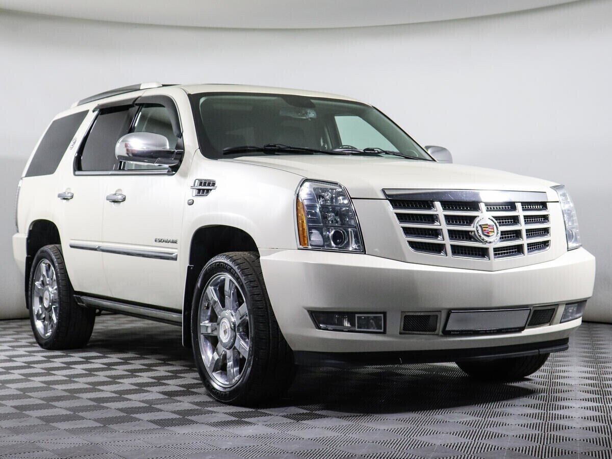 Cadillac Escalade, 6.2 л, АТ, 2010 фото 5