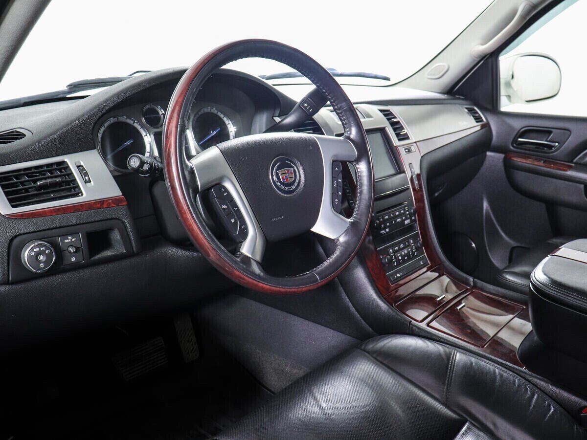Cadillac Escalade, 6.2 л, АТ, 2010 фото 11