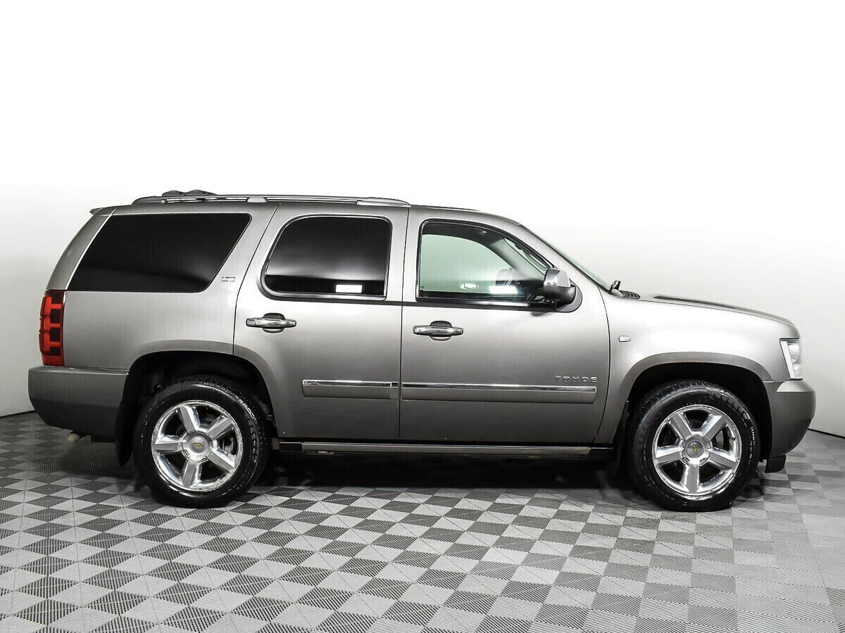 Chevrolet Tahoe, 5.3 л, АТ, 2012 фото 11
