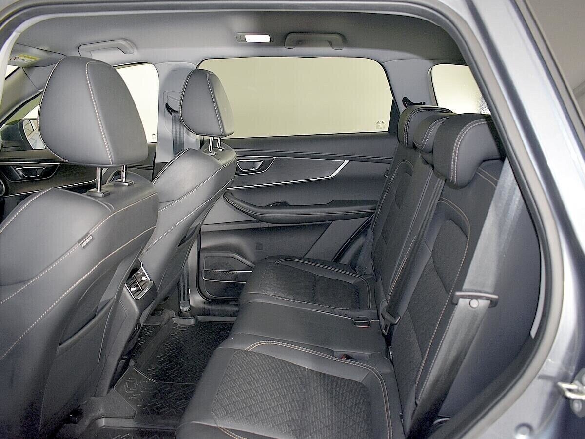 Chery Tiggo 8, 2.0 л, Вариатор, 2020 фото 2