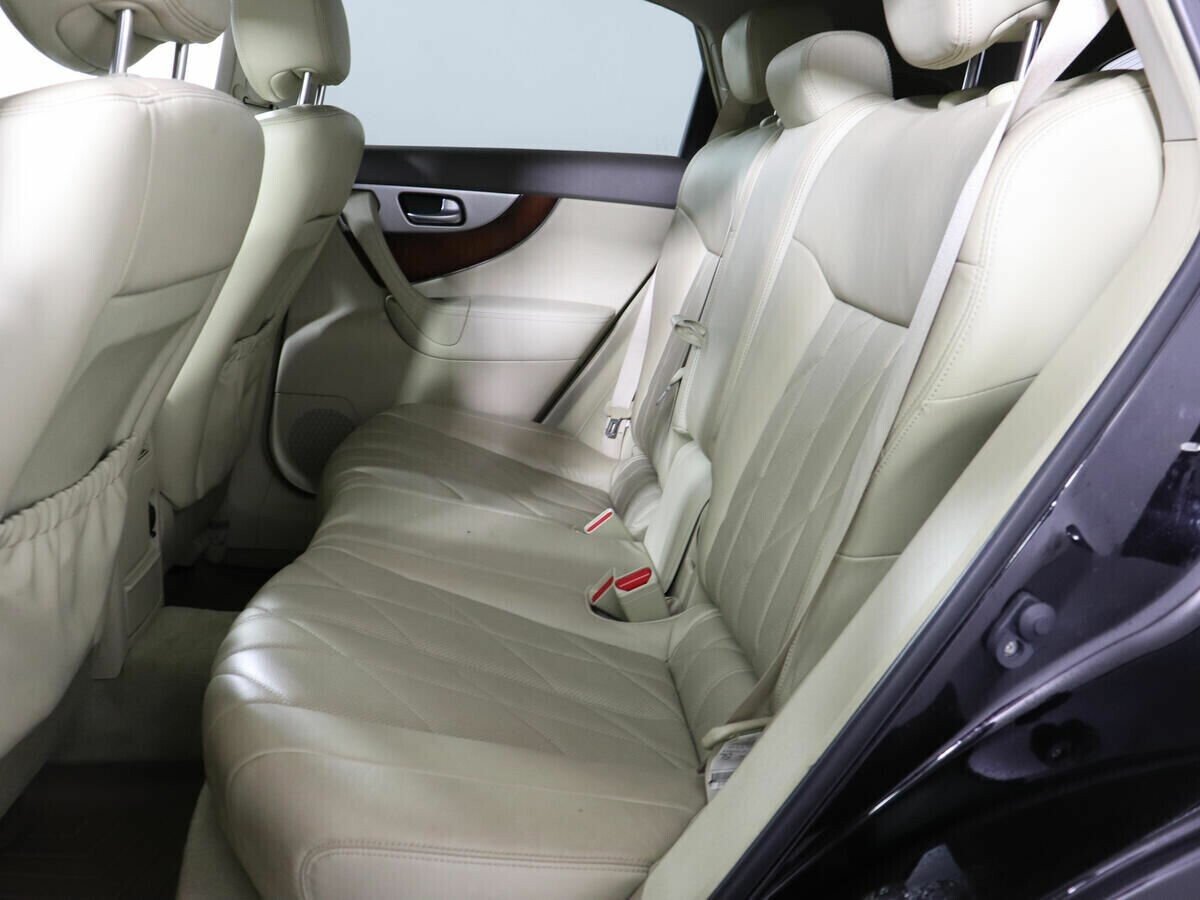 Infiniti FX, 5.0 л, АТ, 2012 фото 1