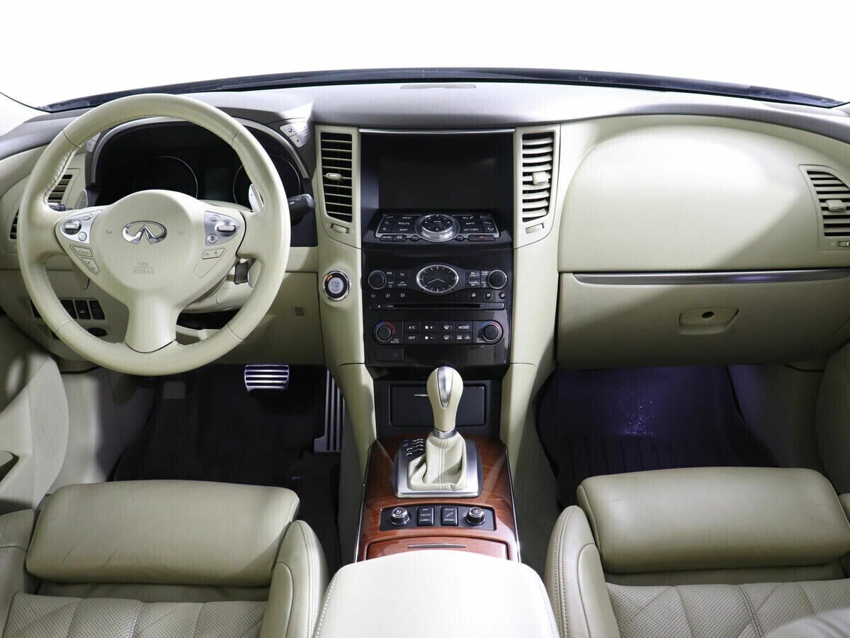 Infiniti FX, 5.0 л, АТ, 2012 фото 11