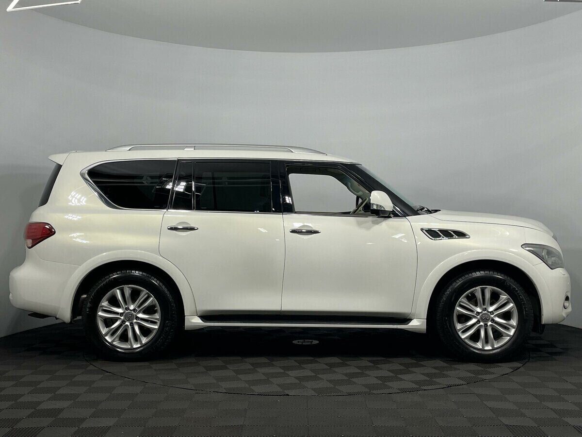 Infiniti QX56, 5.6 л, АТ, 2013 фото 11