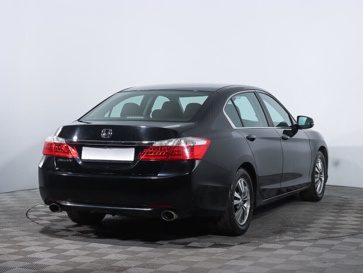Honda Accord, 2.4 л, Вариатор, 2013 фото 4