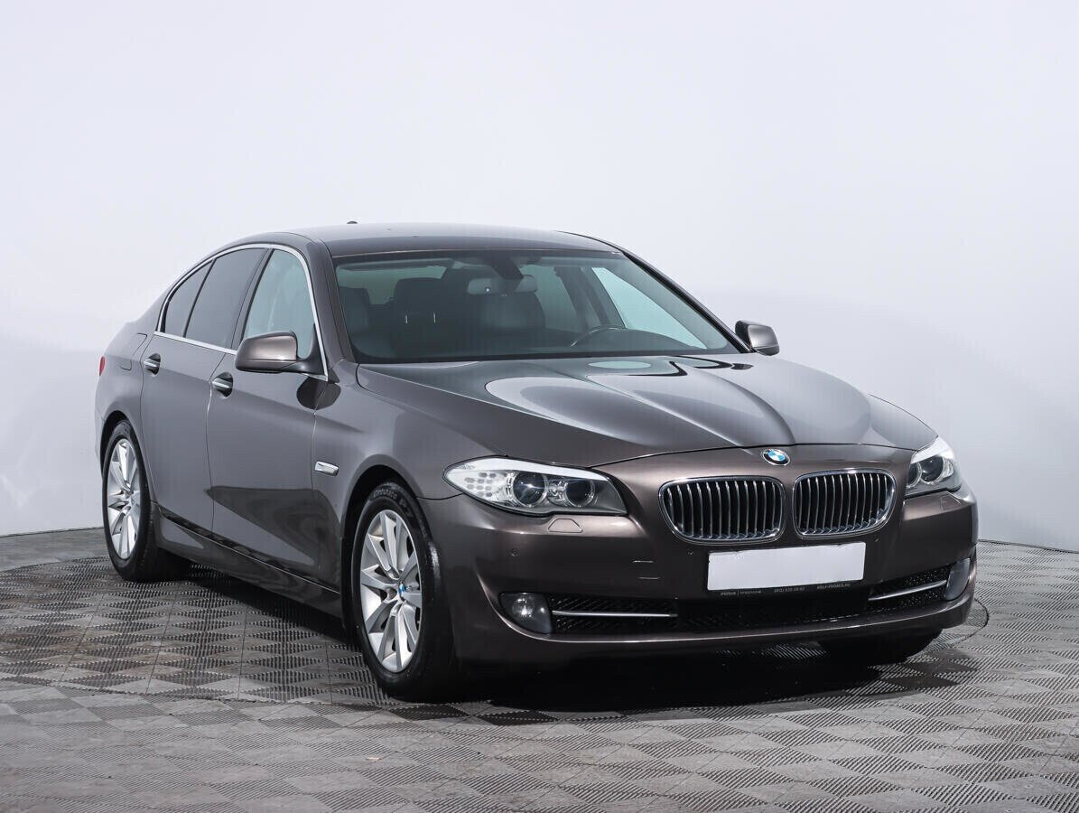 BMW 5 серии 2.0 АКПП, 2012, 143 000 км фото 3