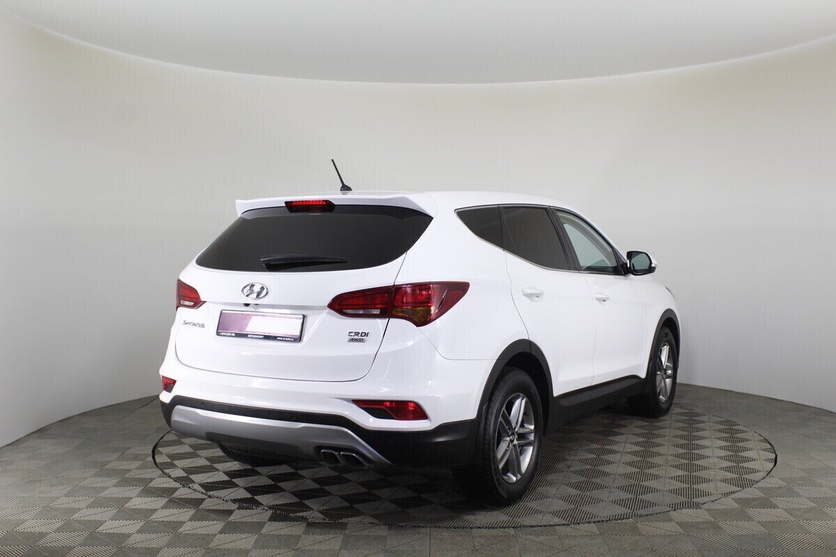 Hyundai Santa Fe, 2.2 л, АТ, 2017 фото 4