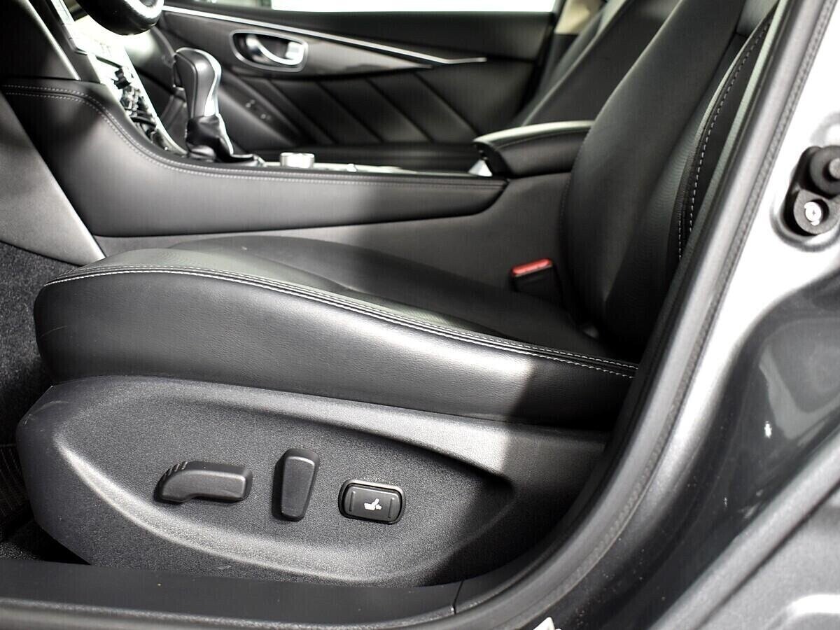 Infiniti Q50, 2.0 л, АТ, 2016 фото 2