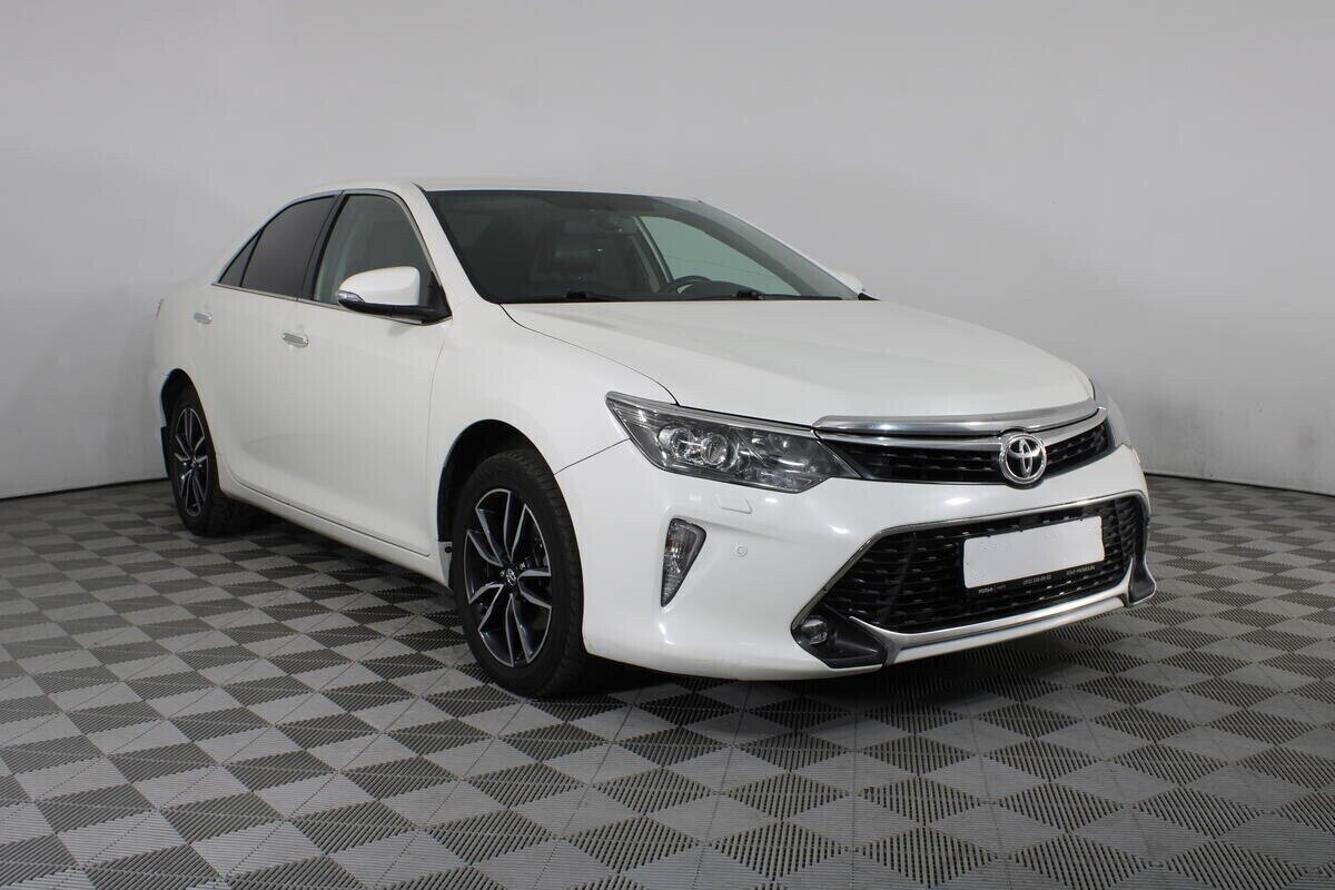 Toyota Camry, 2.5 л, АТ, 2017 фото 5