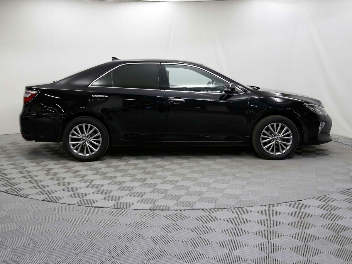 Toyota Camry, 2.5 л, АТ, 2017 фото 10