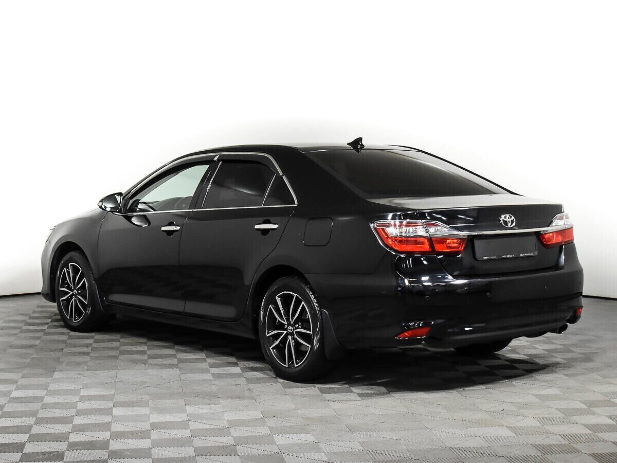 Toyota Camry, 2.5 л, АТ, 2017 фото 6