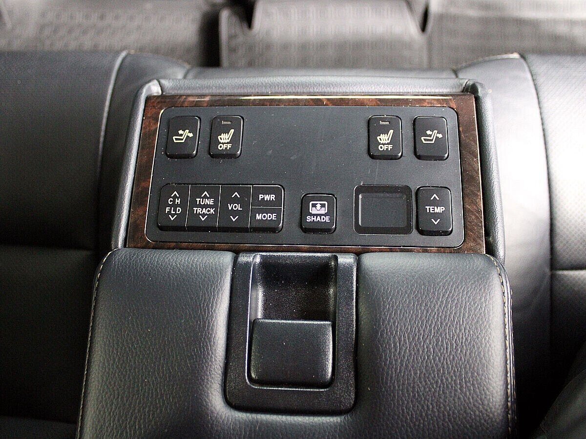 Toyota Camry, 3.5 л, АТ, 2017 фото 2