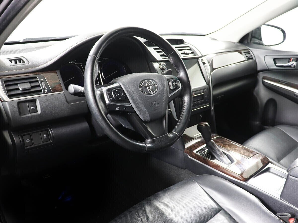 Toyota Camry, 2.5 л, АТ, 2018 фото 11