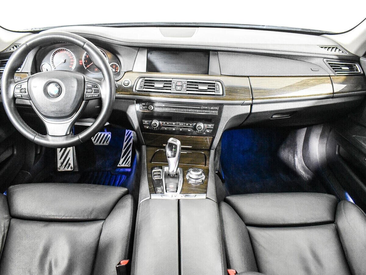 BMW 7 серии 3.0 АКПП, 2011, 143 000 км фото 8