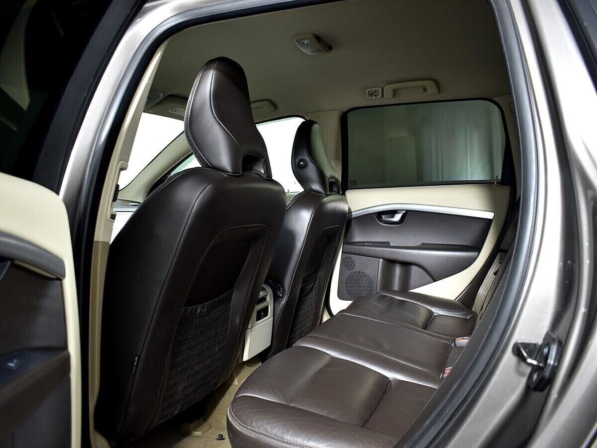 Volvo XC70, 2.0 л, АТ, 2012 фото 1
