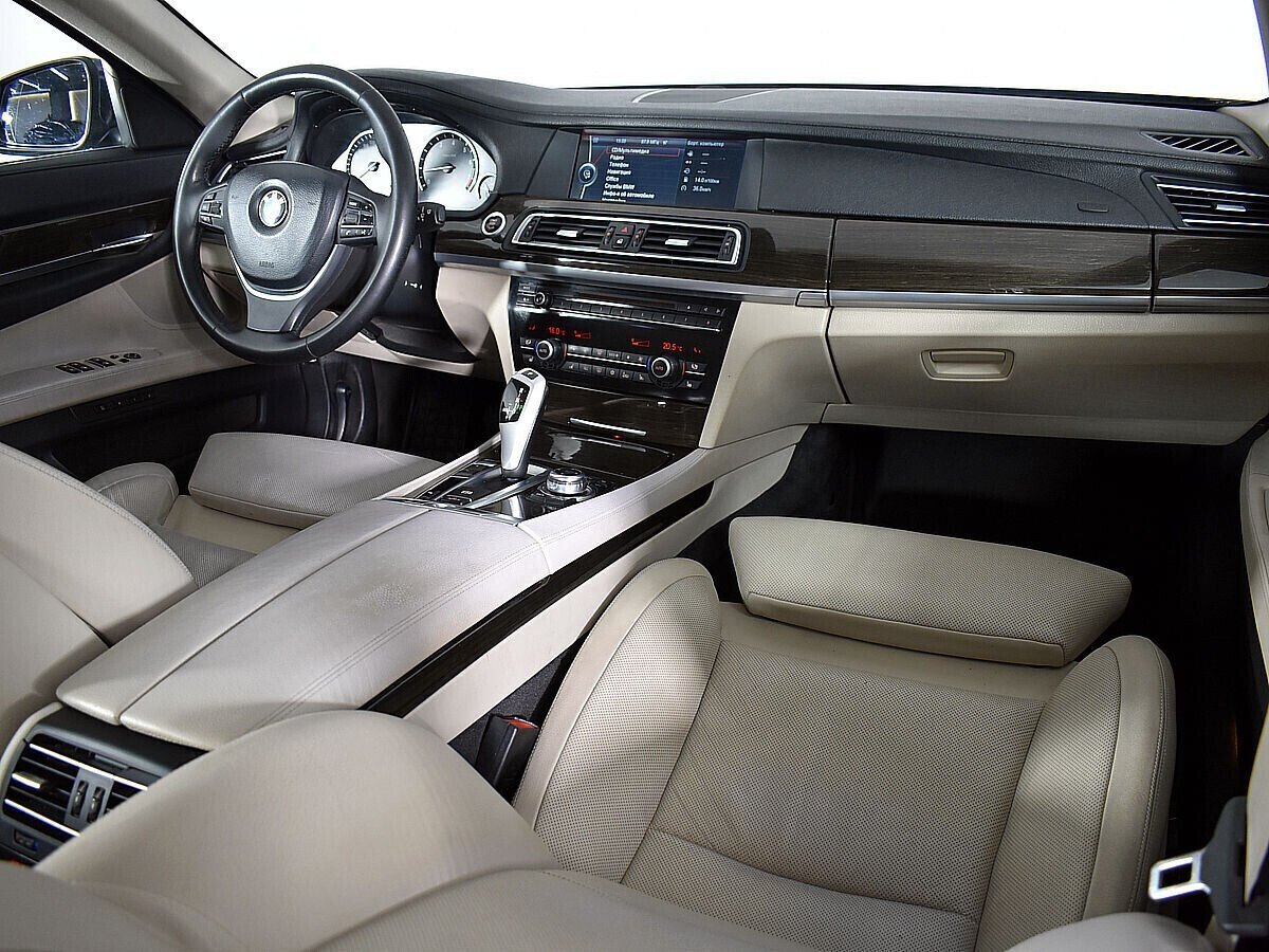BMW 7 серии 3.0 АКПП, 2011, 156 000 км фото 15