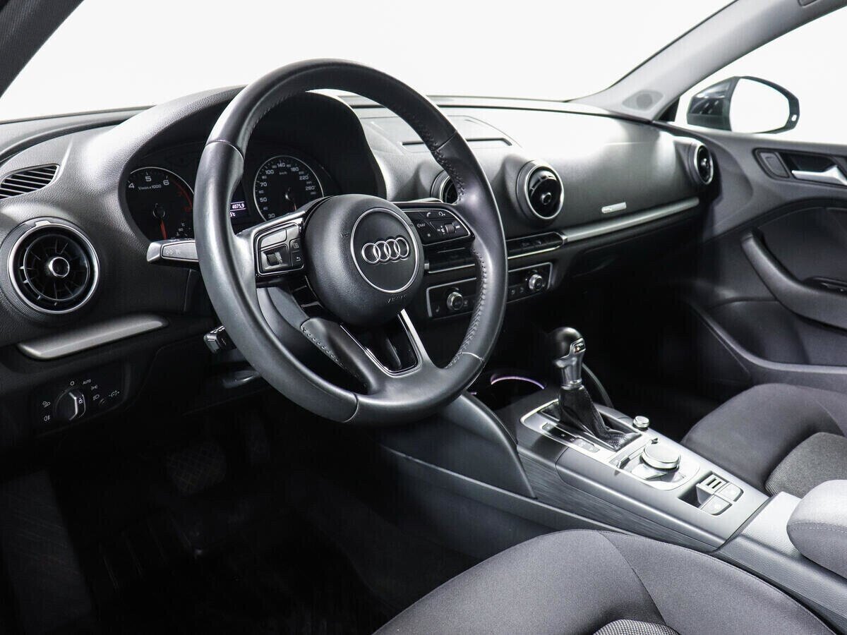 Audi A3, 1.5 л, Робот, 2018 фото 11