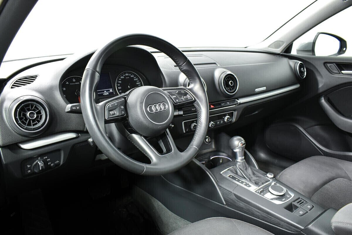 Audi A3, 1.5 л, Робот, 2018 фото 11