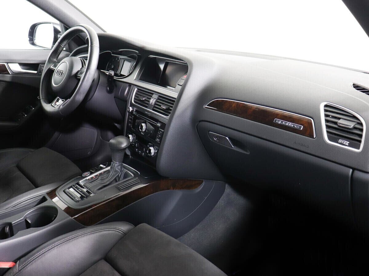 Audi A4, 2.0 л, Робот, 2013 фото 2
