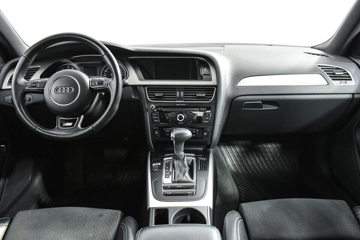 Audi A4, 2.0 л, Робот, 2013 фото 12