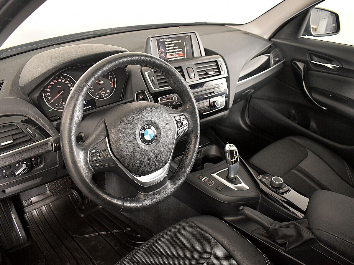 BMW 1 серии, 1.5 л, АТ, 2017 фото 10