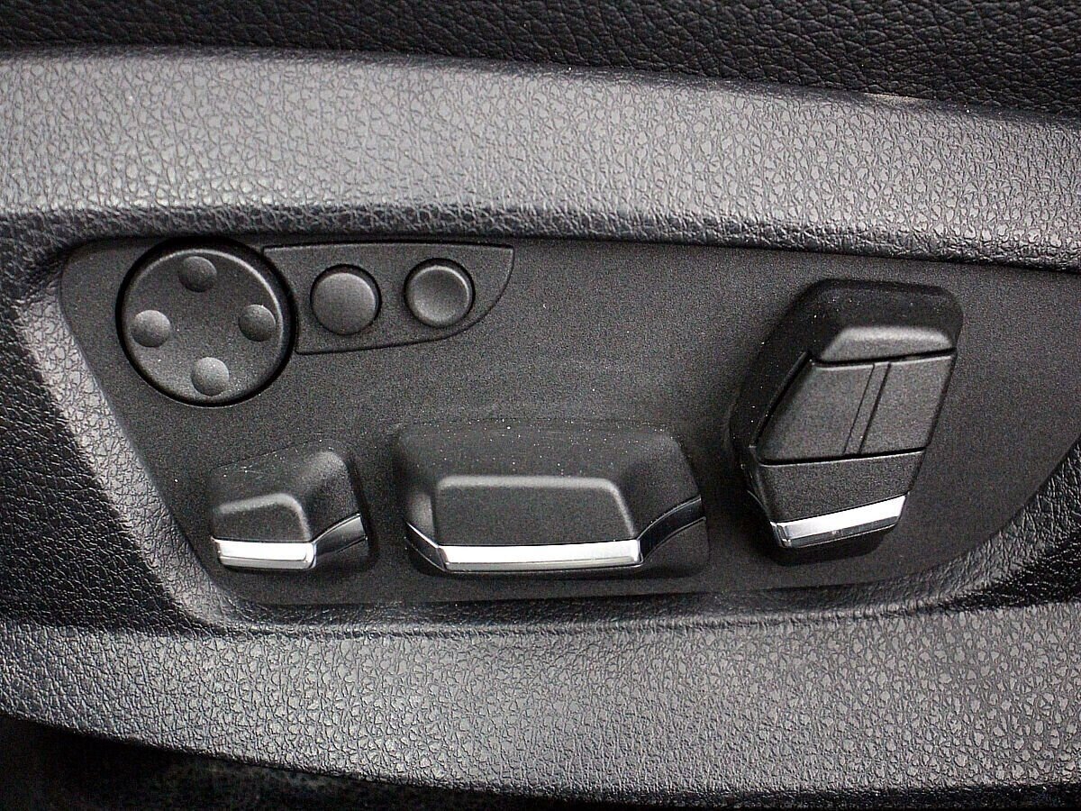 BMW 5 серии, 3.0 л, АТ, 2013 фото 13
