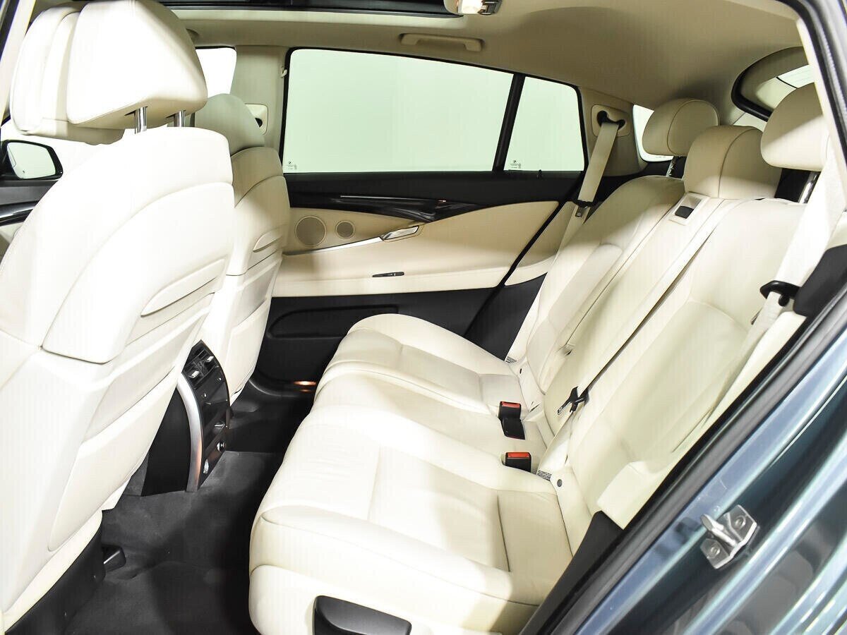 BMW 5 серии, 3.0 л, АТ, 2013 фото 1