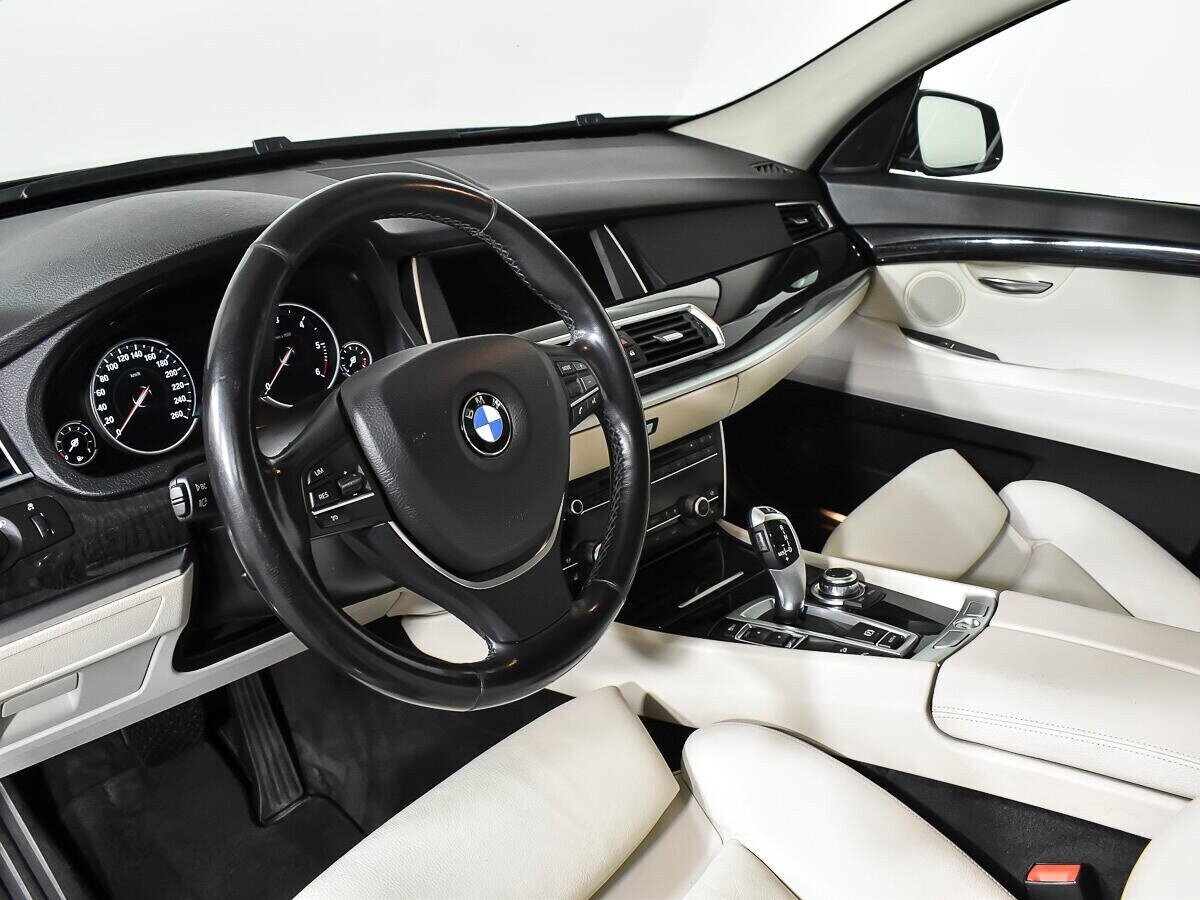 BMW 5 серии, 3.0 л, АТ, 2013 фото 8