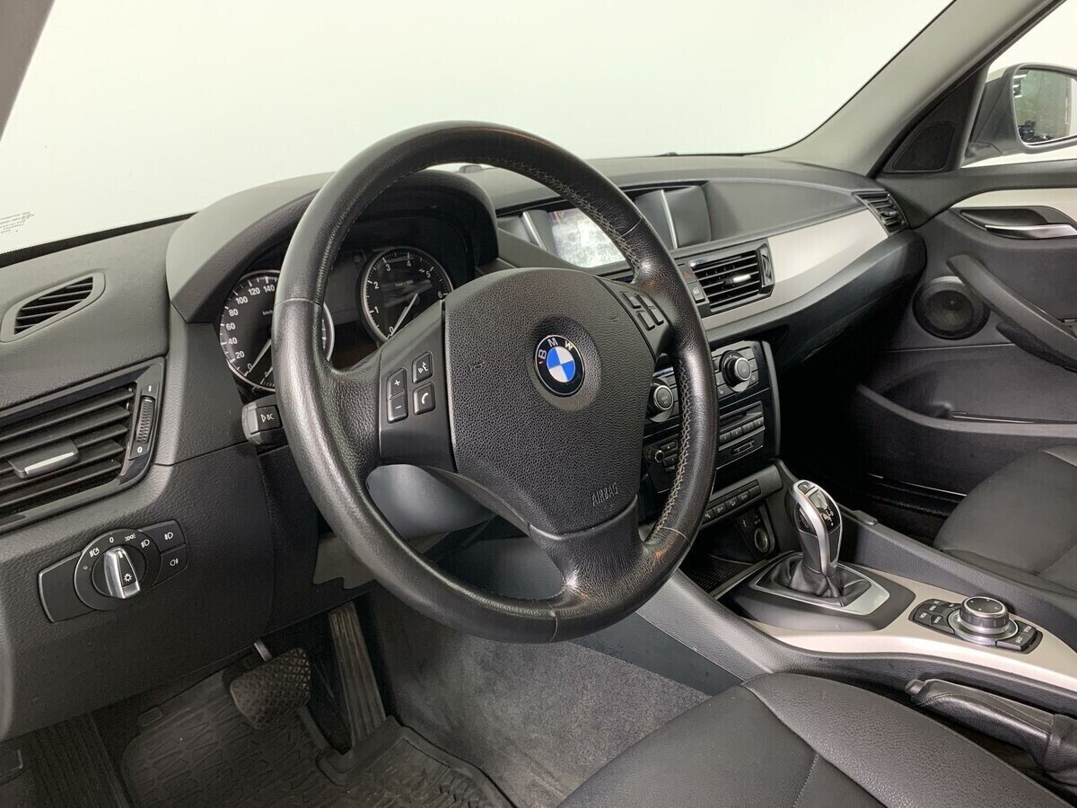 BMW X1, 2.0 л, АТ, 2014 фото 7
