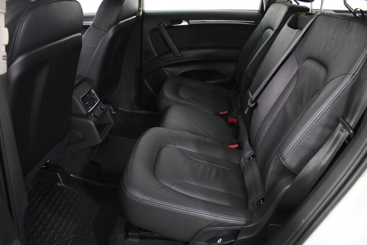 Audi Q7, 3.0 л, АТ, 2013 фото 1