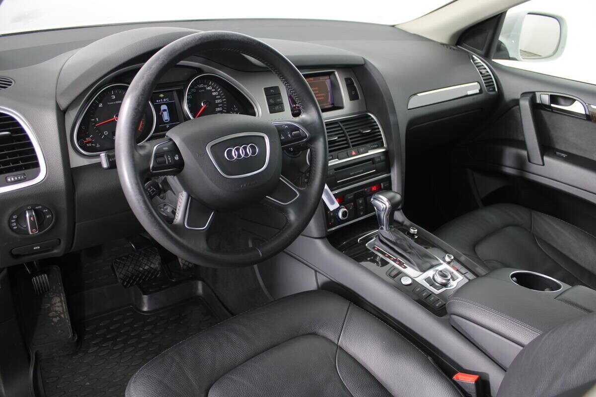 Audi Q7, 3.0 л, АТ, 2013 фото 9